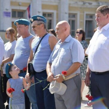 ДЕНЬ ВДВ ОТМЕТИЛИ В БУДЕННОВСКЕ