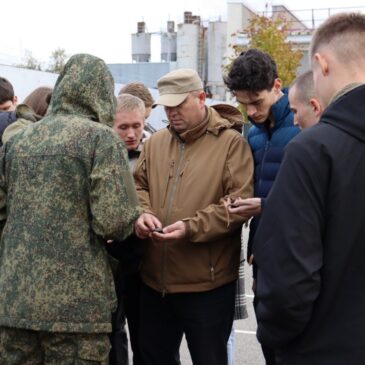 СТУДЕНТЫ МНОГОПРОФИЛЬНОГО КОЛЛЕДЖА ИЗУЧАЮТ НАЧАЛЬНУЮ ВОЕННУЮ ПОДГОТОВКУ