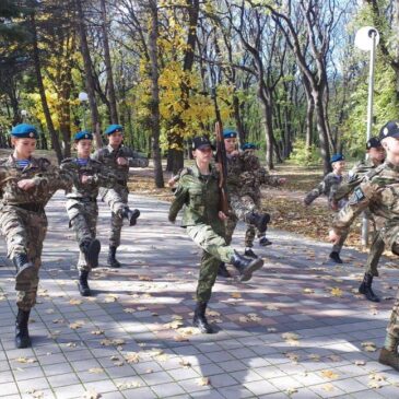 КУРСАНТЫ ВОЕННО-ПАТРИОТИЧЕСКИХ КЛУБОВ ЗАСТУПИЛИ НА ПОСТ №1