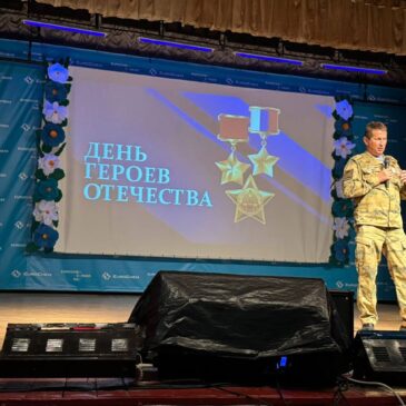 ПРЕДСЕДАТЕЛЬ НЕВИННОМЫССКОГО ГОРОДСКОГО ОТДЕЛЕНИЯ «БОЕВОГО БРАТСТВА» ВСТРЕТИЛСЯ СО СТУДЕНТАМИ