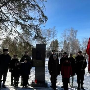 ПАМЯТЬ ГЕРОЯ СОВЕТСКОГО СОЮЗА ПОЧТИЛИ ВОСПИТАННИКИ ВПК «ГРОМ»