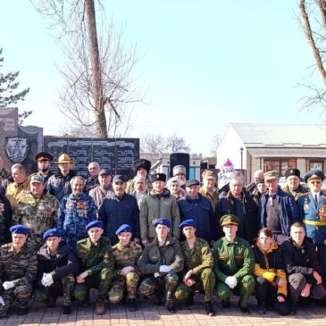 В КИРОВСКОМ ОКРУГЕ ПРОШЁЛ ПАМЯТНЫЙ МИТИНГ