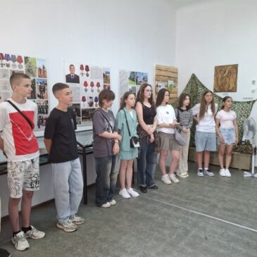 ПЯТИГОРСКОЕ ОТДЕЛЕНИЕ «БОЕВОГО БРАТСТВА» ОРГАНИЗОВАЛО ЭКСКУРСИЮ ДЛЯ ШКОЛЬНИКОВ