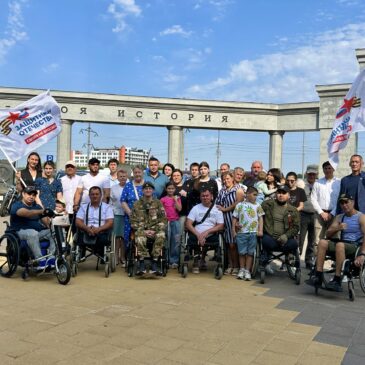 В СТАВРОПОЛЕ ВЕТЕРАНАМ СВО ВРУЧИЛИ СПЕЦИАЛИЗИРОВАННЫЕ АВТОМОБИЛИ