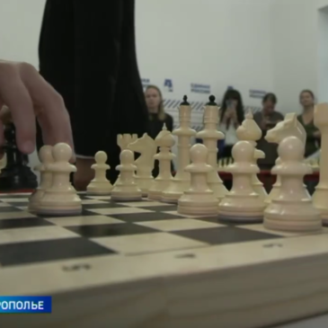 ВЫШЕЛ СЮЖЕТ ГТРК «СТАВРОПОЛЬЕ» ОБ ОТКРЫТИИ ШАХМАТНОГО КЛУБА СЕРГЕЯ КАРЯКИНА