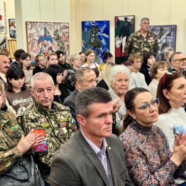 ЧЛЕНЫ «БОЕВОГО БРАТСТВА» ПОСЕТИЛИ ОТКРЫТИЕ ВЫСТАВКИ СТАВРОПОЛЬСКОГО ЖИВОПИСЦА