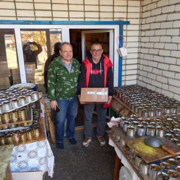 АКТИВИСТ «БОЕВОГО БРАТСТВА» ИЗГОТОВИЛ ОКОПНЫЕ СВЕЧИ ДЛЯ БОЙЦОВ СВО