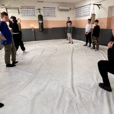 ПРОФЕССИОНАЛЬНЫЙ ТРЕНЕР ПРОВЕЛ ЗАНЯТИЯ С КУРСАНТАМИ ВПЦ «ФЕНИКС»