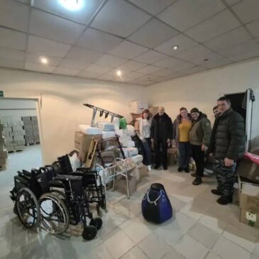 АКТИВИСТ «БОЕВОГО БРАТСТВА» ДОСТАВИЛ ОЧЕРЕДНОЙ ГУМАНИТАРНЫЙ ГРУЗ ЖИТЕЛЯМ НОВОЙ КАХОВКИ