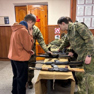 ПРЕДСТАВИТЕЛИ ВПЦ «ФЕНИКС» ПРОВЕЛИ МЕРОПРИЯТИЕ В ВОЕННОМ КОМИССАРИАТЕ