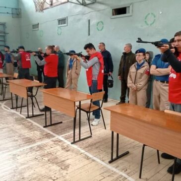 В КИСЛОВОДСКЕ СОСТОЯЛИСЬ СОРЕВНОВАНИЯ ПО СТРЕЛЬБЕ ИЗ ЛАЗЕРНОГО ОРУЖИЯ