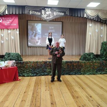 ЧЛЕН «БОЕВОГО БРАТСТВА» СТАЛ ПОЧЕТНЫМ ГОСТЕМ ПАМЯТНОГО МЕРОПРИЯТИЯ В НЕВИННОМЫССКОЙ ШКОЛЕ