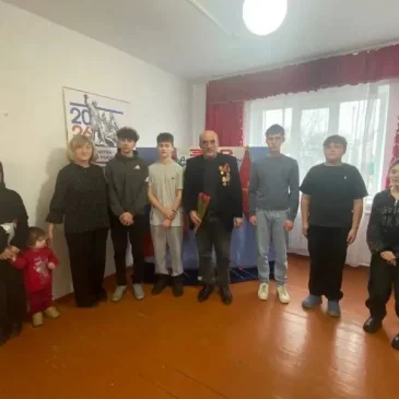 ЧЛЕН «БОЕВОГО БРАТСТВА» ПРИНЯЛ УЧАСТИЕ В ПАМЯТНОЙ ВЫСТАВКЕ-ВСТРЕЧЕ