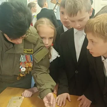 В КИСЛОВОДСКЕ ПРОШЕЛ УРОК МУЖЕСТВА С АКТИВИСТАМИ «БОЕВОГО БРАТСТВА»