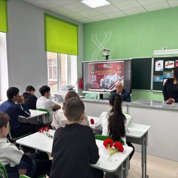 УРОК МУЖЕСТВА С УЧАСТИЕМ РУКОВОДИТЕЛЯ МЕСТНОГО ОТДЕЛЕНИЯ «БОЕВОГО БРАТСТВА» СОСТОЯЛСЯ В СТАНИЦЕ КУРСКОЙ