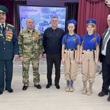 В НЕВИННОМЫССКОЙ ШКОЛЕ ПРОШЕЛ УРОК МУЖЕСТВА С УЧАСТИЕМ ЧЛЕНОВ «БОЕВОГО БРАТСТВА»