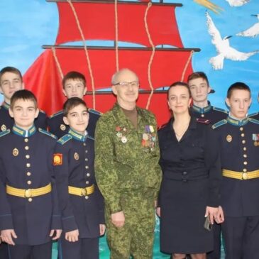 ЧЛЕН «БОЕВОГО БРАТСТВА» ПОБЕСЕДОВАЛ С УЧАЩИМИСЯ ПРЕЗИДЕНТСКОГО КАДЕТСКОГО УЧИЛИЩА