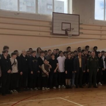 ЧЛЕН «БОЕВОГО БРАТСТВА» РАССКАЗАЛ СТУДЕНТАМ СТАВРОПОЛЬСКОГО КОЛЛЕДЖА О ПОДГОТОВКЕ ОПЕРАТОРОВ БПЛА