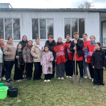 АКТИВИСТЫ ВОЛОНТЕРСКОЙ РОТЫ «БОЕВОГО БРАТСТВА» СТАНИЦЫ БЕЛОМЕЧЕТСКОЙ ВЫСАДИЛИ САЖЕНЦЫ В РАМКАХ ПАТРИОТИЧЕСКОЙ АКЦИИ