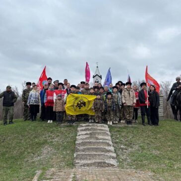 АКТИВИСТЫ ВОЛОНТЕРСКОЙ РОТЫ СТАНИЦЫ БЕЛОМЕЧЕТСКОЙ ПОЧТИЛИ ПАМЯТЬ КАЗАКОВ-ХОПЕРЦЕВ