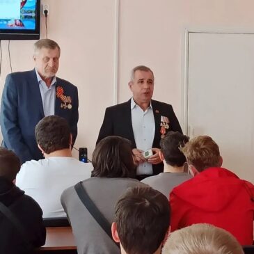 РУКОВОДИТЕЛЬ КОЧУБЕЕВСКОГО ОТДЕЛЕНИЯ «БОЕВОГО БРАТСТВА» ПОСЕТИЛ КОЛЛЕДЖ