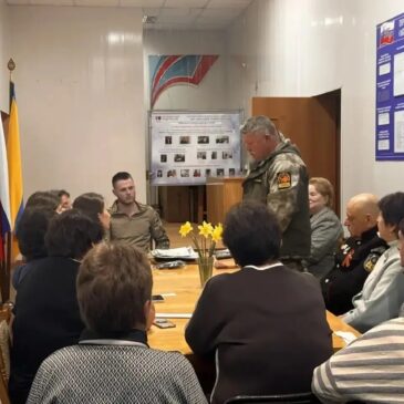 В НЕВИННОМЫССКЕ СОСТОЯЛАСЬ ВСТРЕЧА С ДЕЙСТВУЮЩИМ УЧАСТНИКОМ СВО