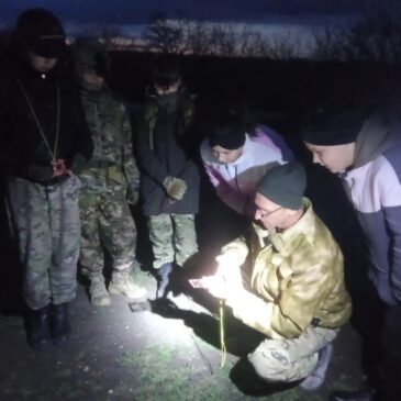 КУРСАНТЫ ВПК «ПЕРНАЧ» СОВЕРШИЛИ ВЫХОД В ЛЕСИСТУЮ МЕСТНОСТЬ
