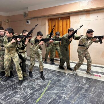 ЗАНЯТИЯ ПО ТАКТИКО-СПЕЦИАЛЬНОЙ ПОДГОТОВКЕ ПРОШЛИ С КУРСАНТАМИ ВПЦ «ФЕНИКС»