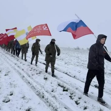 АКТИВИСТ «БОЕВОГО БРАТСТВА» ОРГАНИЗОВАЛ ПАТРИОТИЧЕСКОЕ ВОСХОЖДЕНИЕ НА ГОРУ СТРИЖАМЕНТ