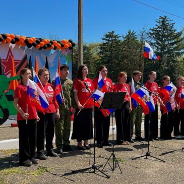 АКТИВИСТЫ ВОЛОНТЕРСКОЙ РОТЫ «БОЕВОГО БРАТСТВА» ВЫСТУПИЛИ ПЕРЕД ЖИТЕЛЯМИ СТАНИЦЫ БЕЛОМЕЧЕТСКОЙ
