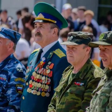 ЧЛЕНЫ «БОЕВОГО БРАТСТВА» ПОСЕТИЛИ СМОТР СТРОЯ И ПЕСНИ В НЕВИННОМЫССКОМ ЭНЕРГЕТИЧЕСКОМ ТЕХНИКУМЕ