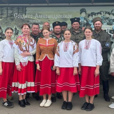 АКТИВИСТЫ ВОЛОНТЕРСКОЙ РОТЫ «БОЕВОГО БРАТСТВА» СТАНИЦЫ БЕЛОМЕЧЕТСКОЙ ПОСЕТИЛИ КАЗАЧИЙ ПРАЗДНИК